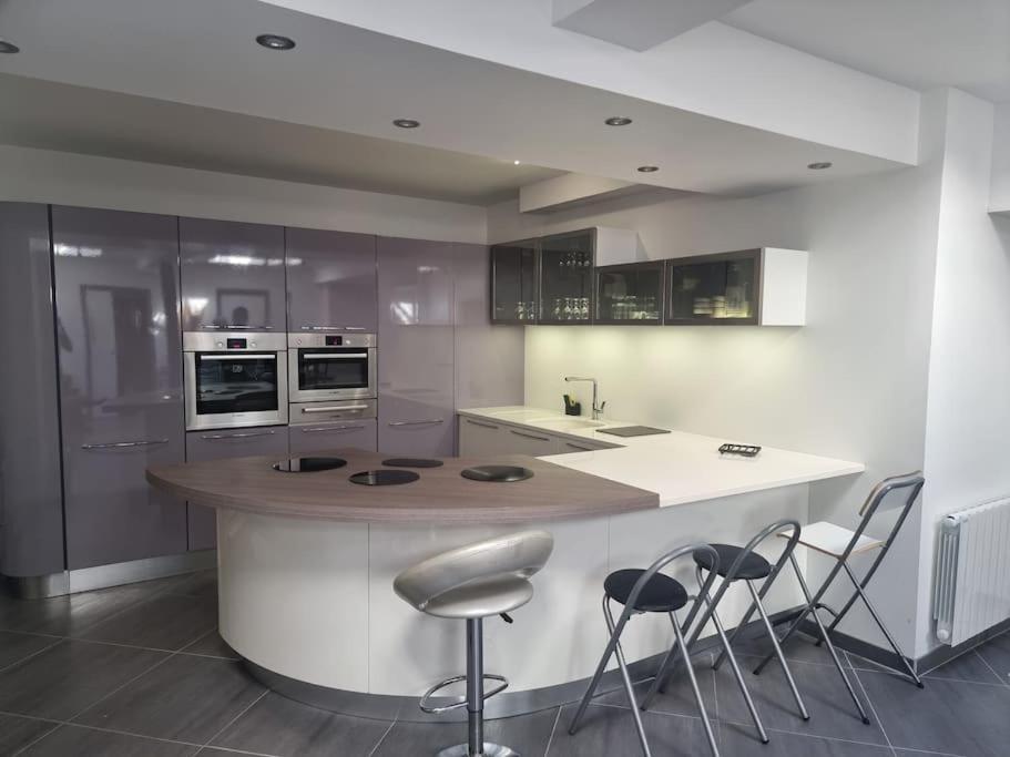 Appartement En Centre-Ville Aurillac Extérieur photo